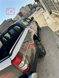 میتسوبیشی L200